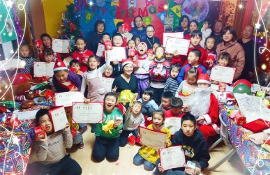 【2019年12月】墨境轩组织学生参加圣诞节联欢活动
