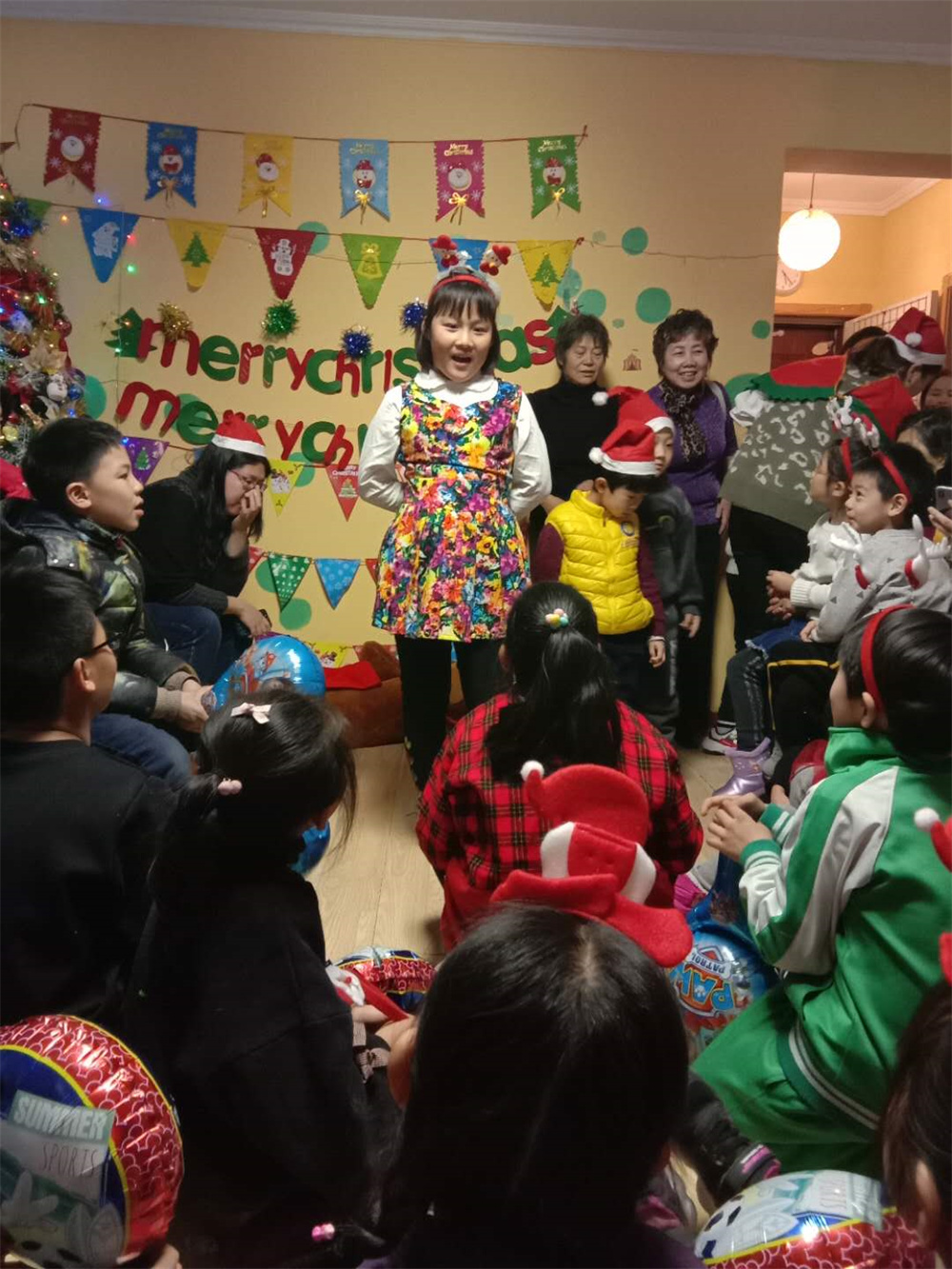 【2018年12月】墨境轩组织学生参加圣诞节联欢活动 活动 第2张