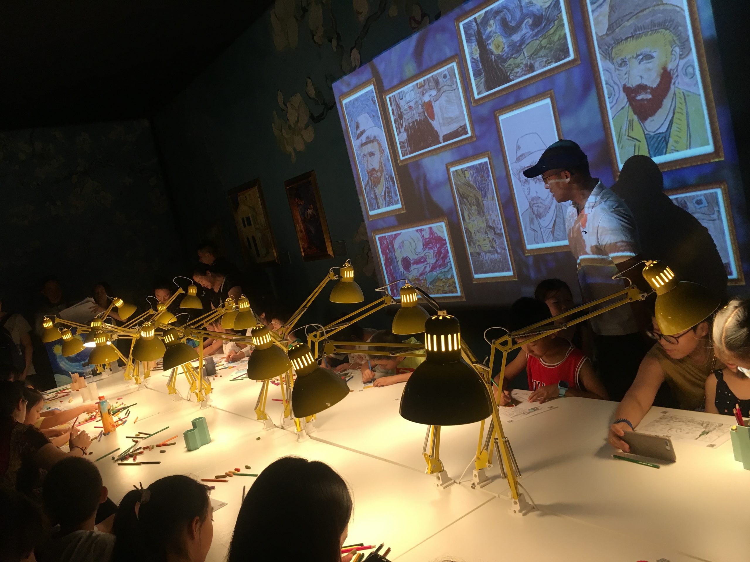 【2019年7月】墨境轩组织学生在中国国家博物馆看梵高展 活动 第5张