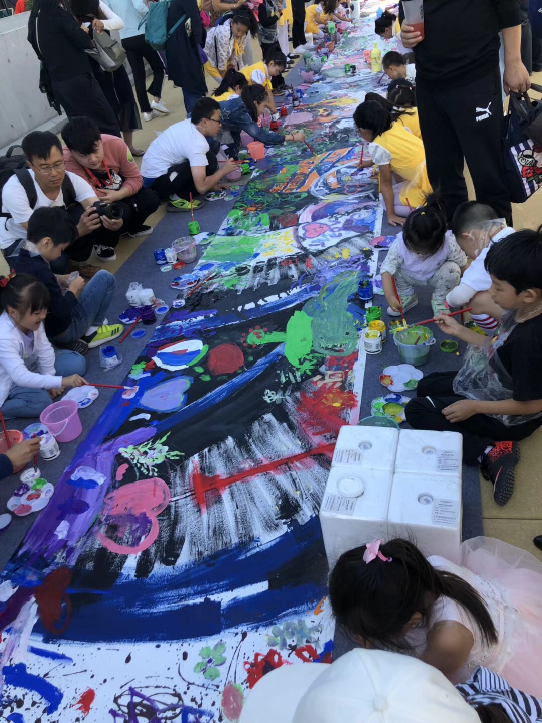 【2018年10月】墨境轩在国家网球中心参加中网小画家少儿艺术节 活动 第4张-北京墨境轩国际艺术教育中心